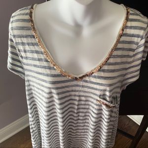 Andrew Charles Blue/White Striped V-Neck w Sequins EUC